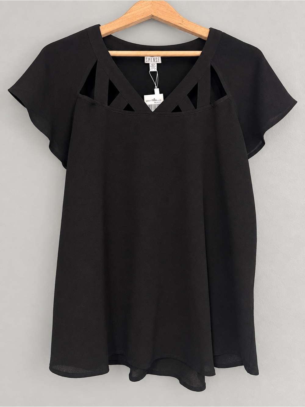 Spense Women’s Black Cutout Strappy Neck Flutter Sleeve Blouse Top Size M NWT
